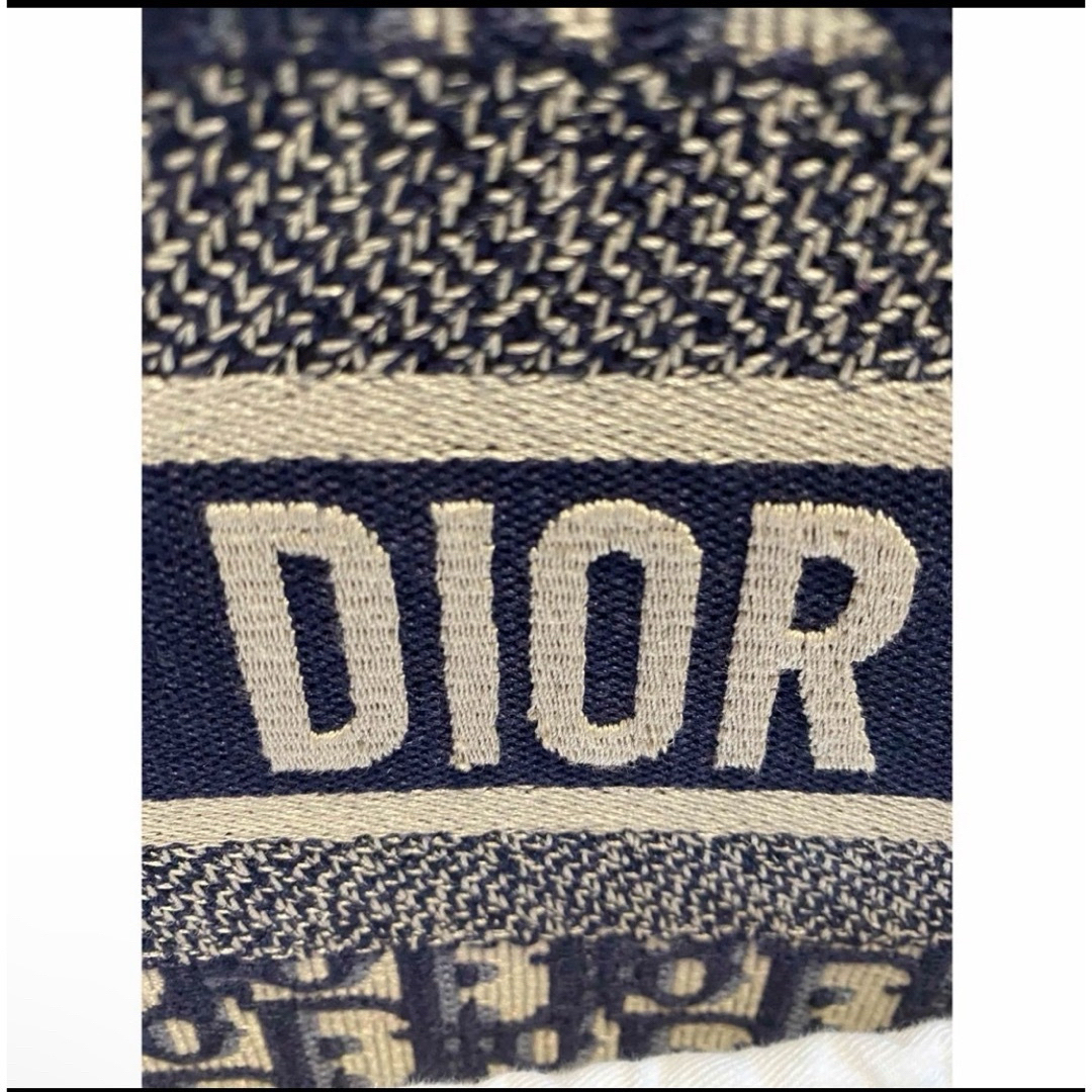 Christian Dior(クリスチャンディオール)のクリスチャンディオール　ブックトート　ラージ レディースのバッグ(トートバッグ)の商品写真