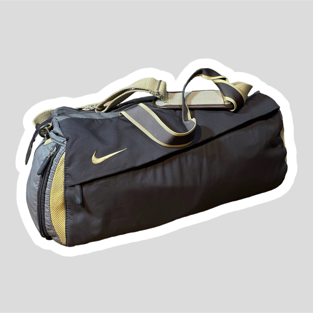 NIKE(ナイキ)のNIKE Bostonbag メンズのバッグ(ボストンバッグ)の商品写真
