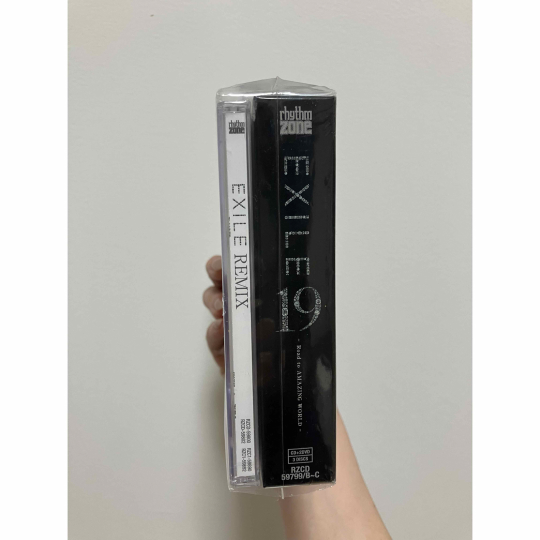 EXILE(エグザイル)の【CD+DVD】EXILE 19-Road to AMAZING WORLD- エンタメ/ホビーのCD(ポップス/ロック(邦楽))の商品写真