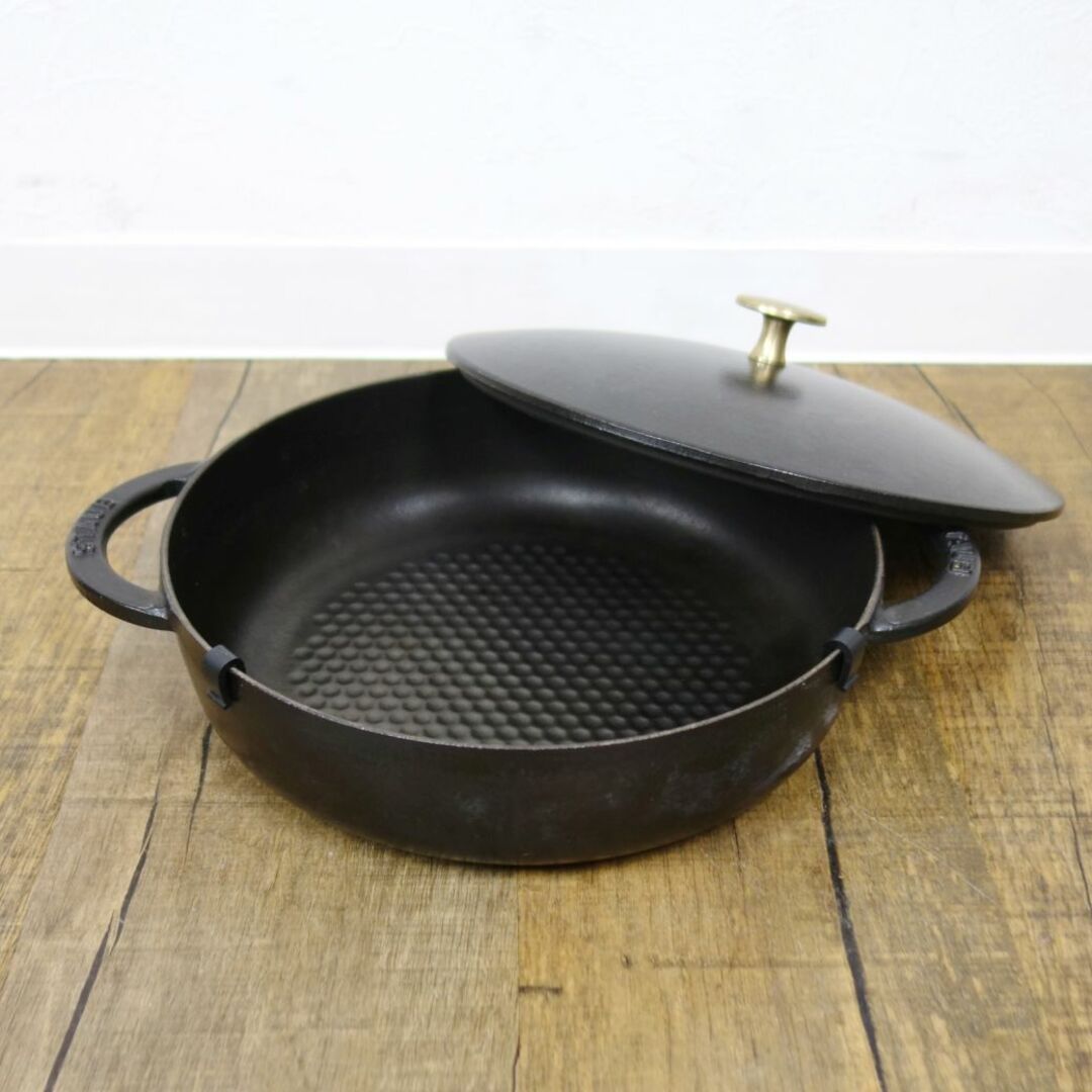 ストウブ STAUB ソテーパン 24cm 黒 ニダベイユ 鋳鉄 ストウブ STAUB ソテーパン 24cm 黒 ニダベイユ 鋳鉄