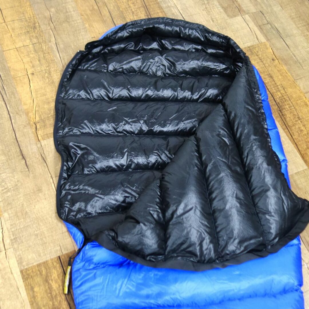 ウエスタンマウンテニアリング WESTERN MOUNTAINEERING ダウン シュラフ 560g 寝袋 寝具 軽量 3シーズンモデル キャンプ 登山 アウトドア スポーツ/アウトドアのアウトドア(その他)の商品写真