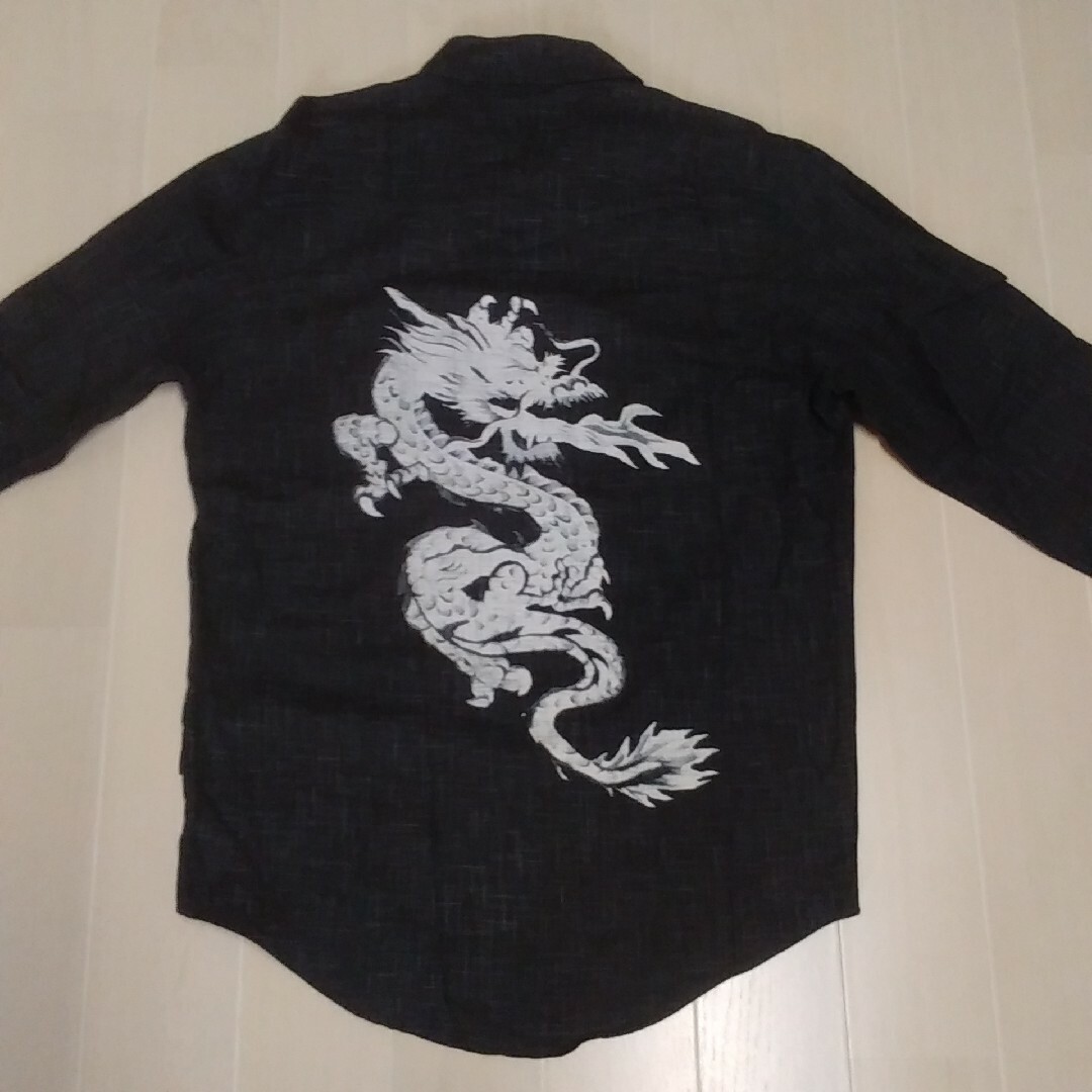 【BODY BUTTER】龍 ドラゴン バックプリント 長袖 シャツ メンズのトップス(シャツ)の商品写真