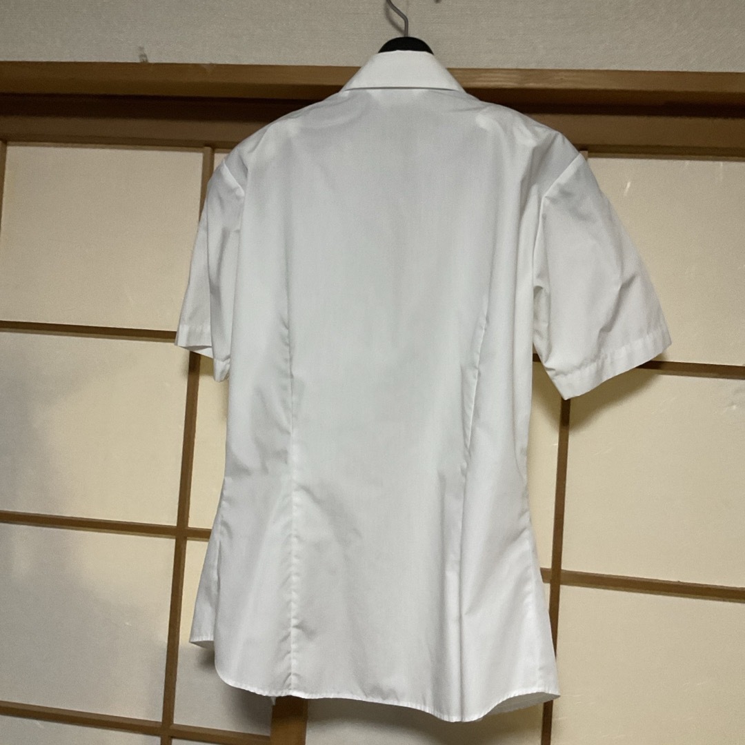 BRICK HOUSE by Tokyo Shirts(ブリックハウスバイトウキョウシャツ)の半袖　白シャツ レディースのトップス(シャツ/ブラウス(半袖/袖なし))の商品写真