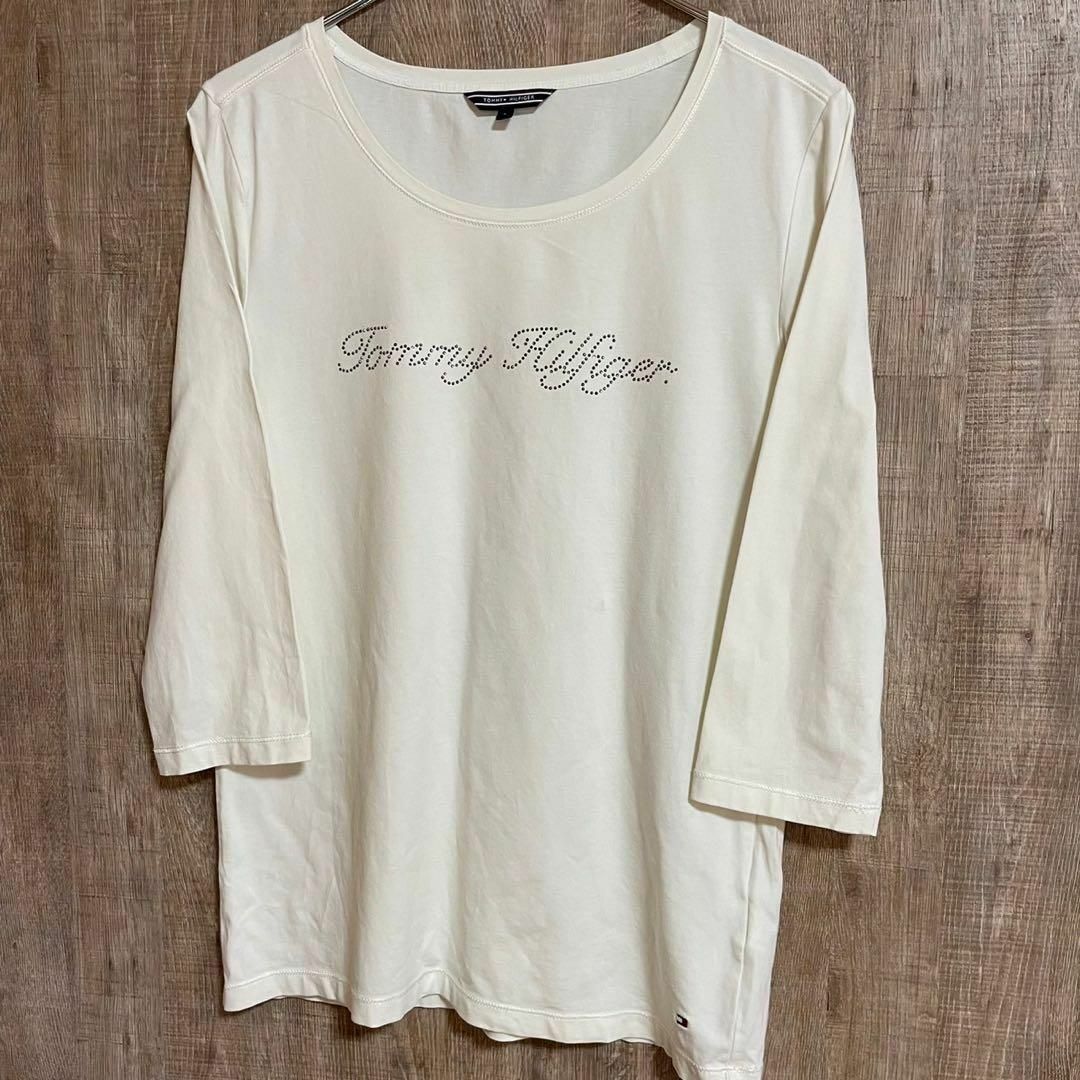 TOMMY HILFIGER(トミーヒルフィガー)のTOMMY HILFIGER トミーヒルフィガー　ロンT　アイボリー　L レディースのトップス(Tシャツ(長袖/七分))の商品写真