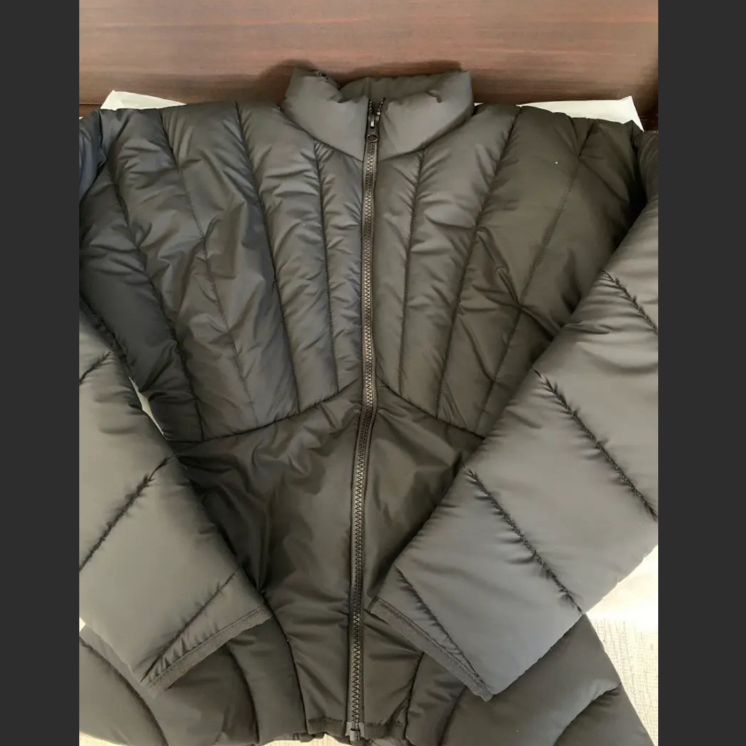 SCULPTEDPUFFERJACKET khy Kylie Jenner レディースのジャケット/アウター(ダウンジャケット)の商品写真