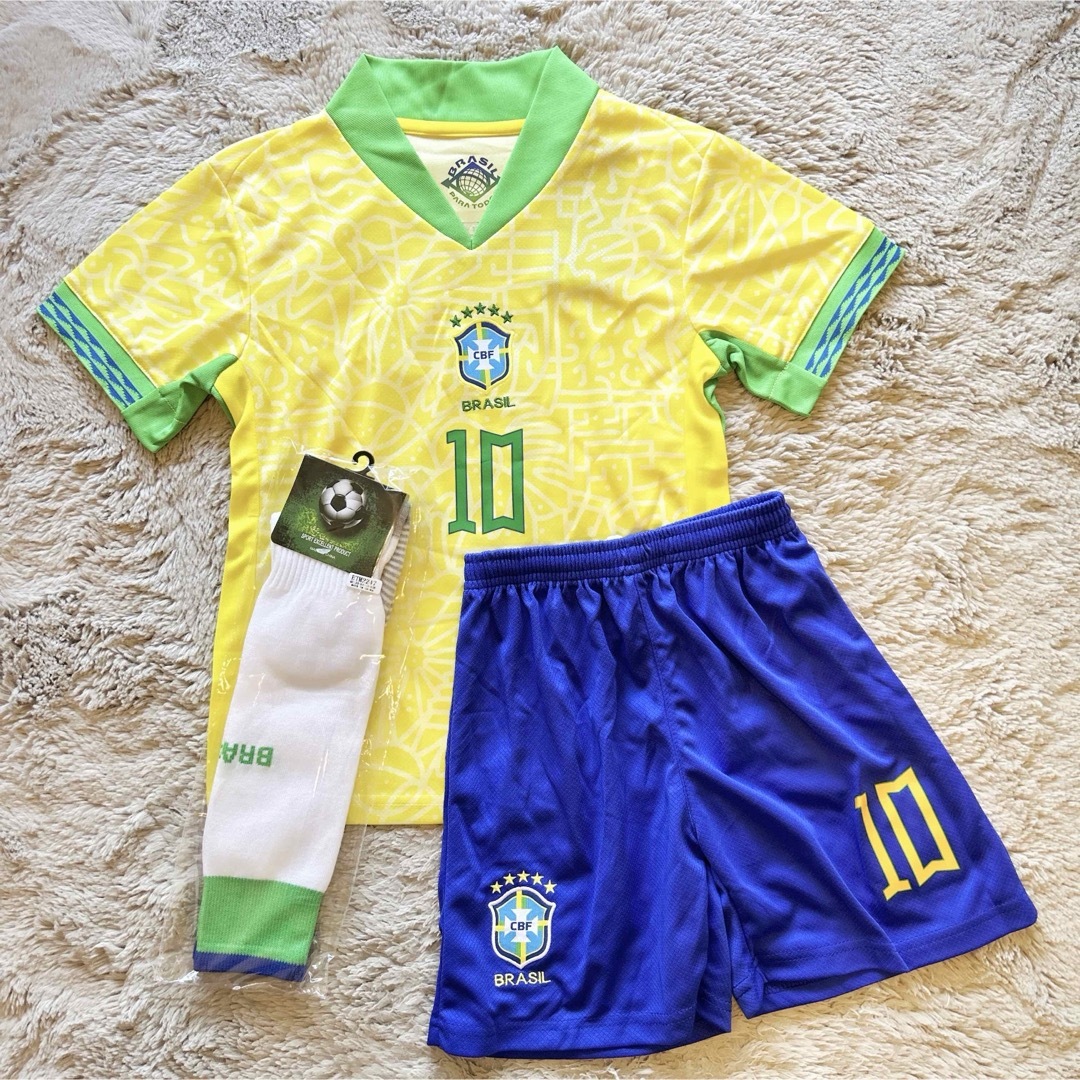 サッカー ユニフォーム ブラジル ネイマール 130cm キッズ/ベビー/マタニティのキッズ服男の子用(90cm~)(その他)の商品写真