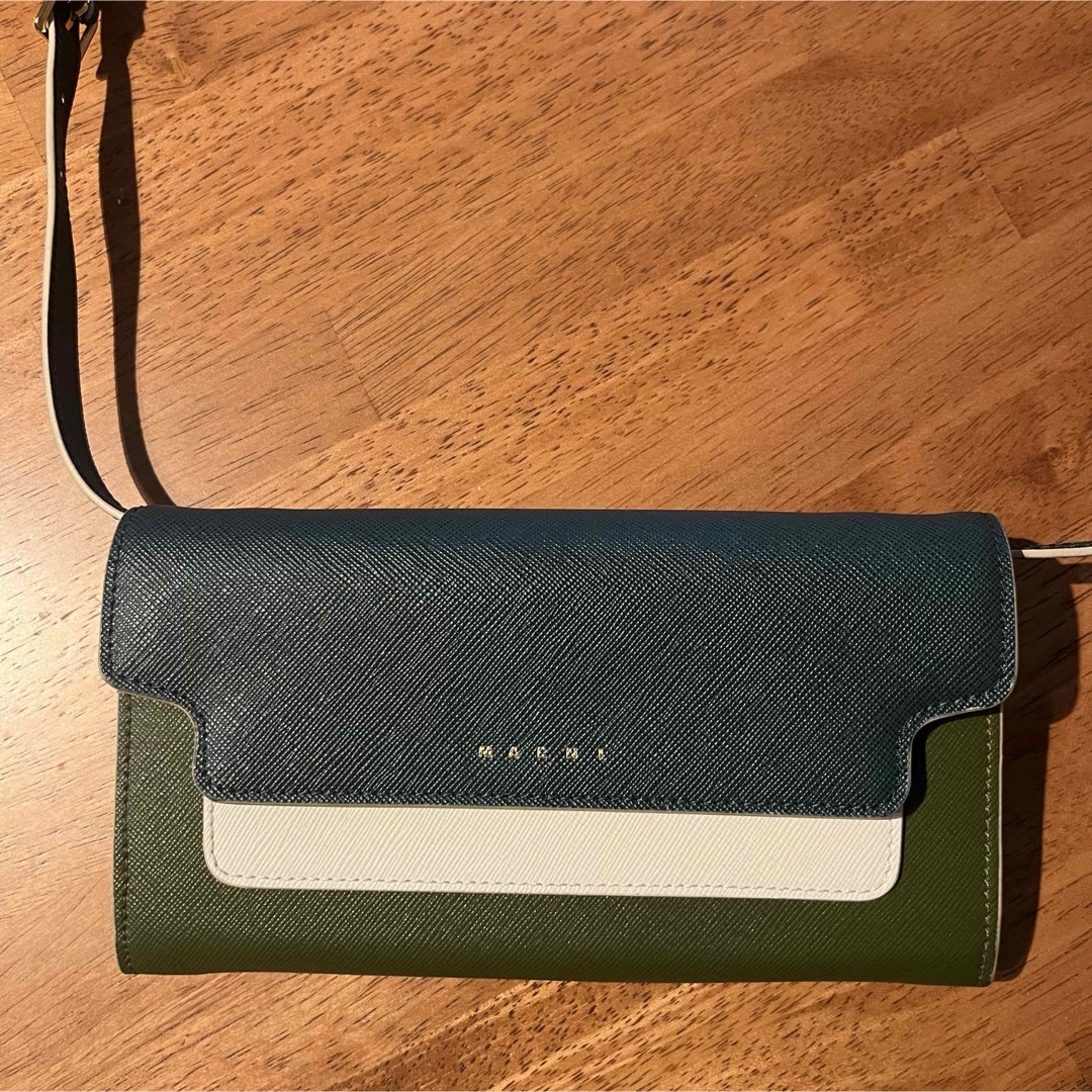 Marni(マルニ)のMARNI マルニ　ショルダーウォレット（財布） レディースのファッション小物(財布)の商品写真