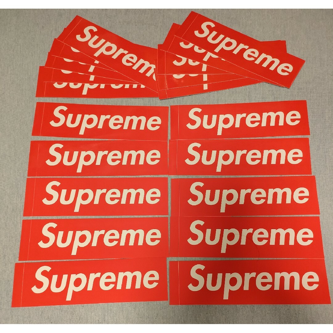 Supreme(シュプリーム)のSupreme Box Logo ステッカー シュプリーム ボックスロゴ　20枚 エンタメ/ホビーのタレントグッズ(その他)の商品写真