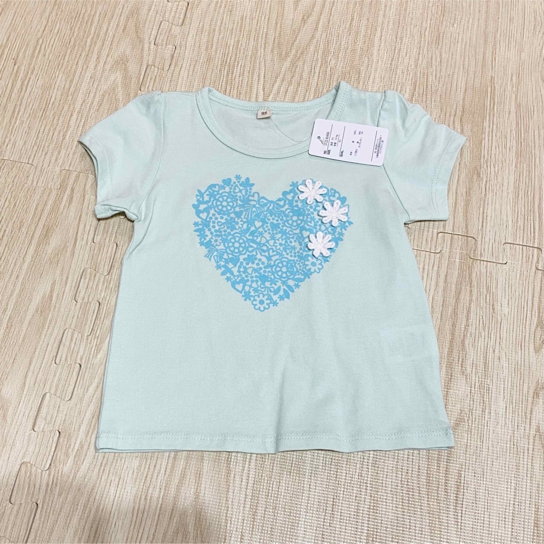 西松屋(ニシマツヤ)の95サイズ　Tシャツ　2点セット キッズ/ベビー/マタニティのキッズ服女の子用(90cm~)(Tシャツ/カットソー)の商品写真