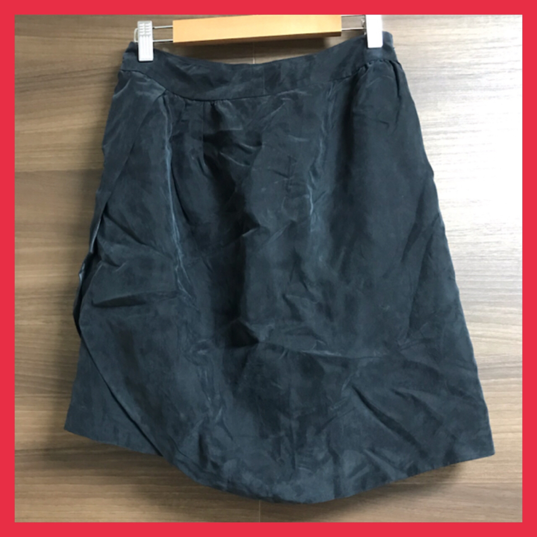 【新品】【最終値下げ】ミニ〜ひざ丈スカート　ブラック　Sサイズ相当　ノーブランド レディースのスカート(ミニスカート)の商品写真