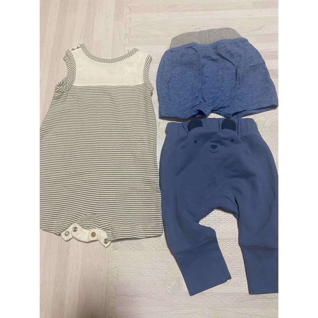 GAP Kids(ギャップキッズ)の［50センチ］0から3ヶ月Baby向け３点セット キッズ/ベビー/マタニティのベビー服(~85cm)(ロンパース)の商品写真