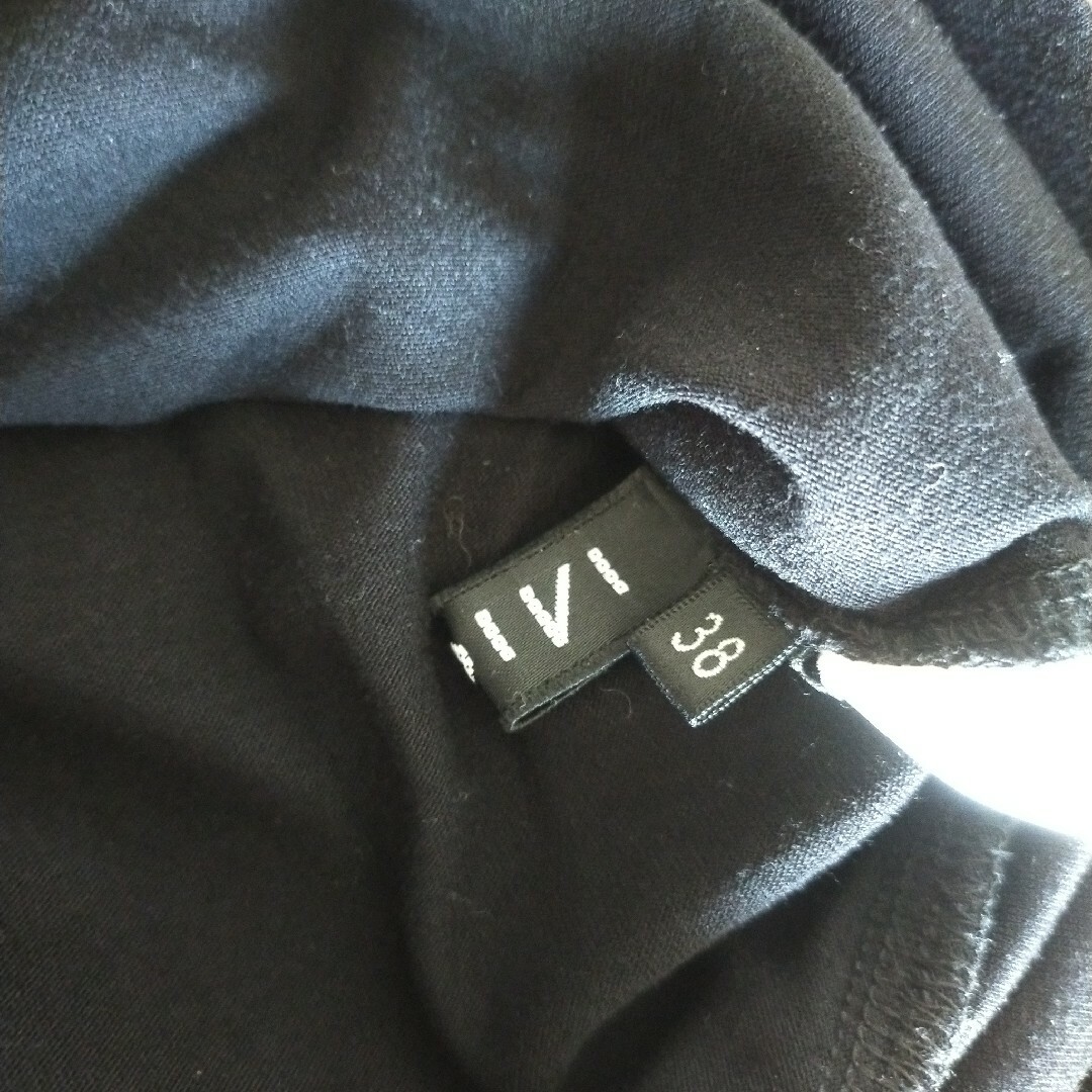 INDIVI　トップス　半袖　ブラック　シフォン　38 レディースのトップス(Tシャツ(半袖/袖なし))の商品写真