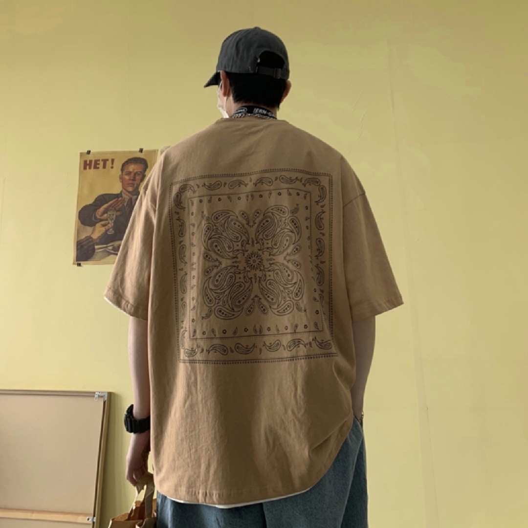 ビッグシルエット ペイズリー 半袖 Tシャツ ストリート ベージュ メンズのトップス(Tシャツ/カットソー(半袖/袖なし))の商品写真