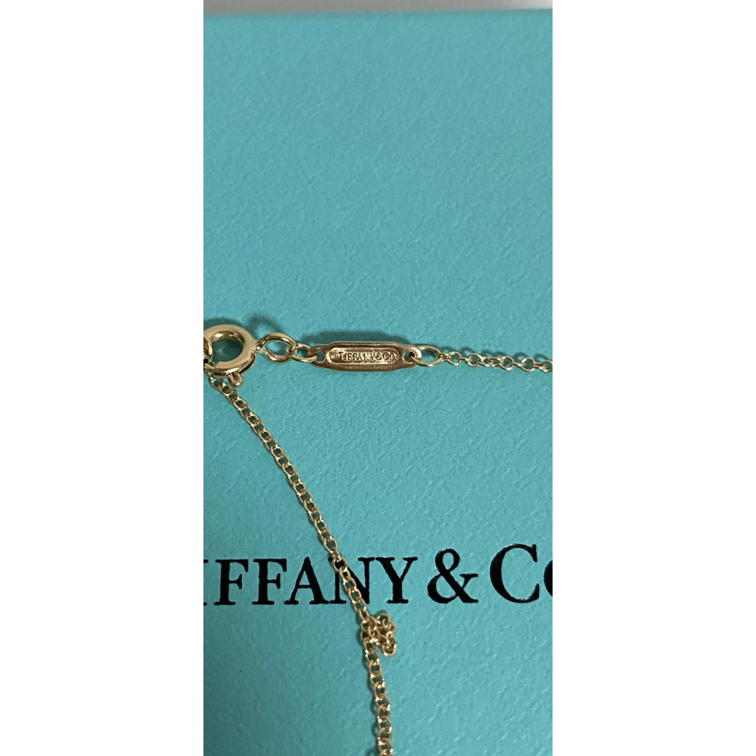 Tiffany & Co.(ティファニー)のティファニーT スマイル ペンダント ローズゴールド（スモール） レディースのアクセサリー(ネックレス)の商品写真