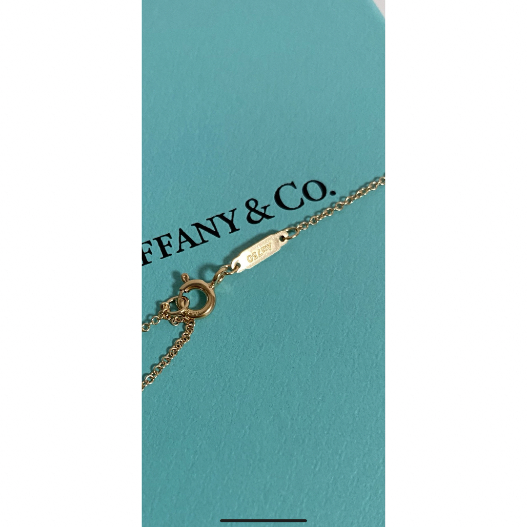 Tiffany & Co.(ティファニー)のティファニーT スマイル ペンダント ローズゴールド（スモール） レディースのアクセサリー(ネックレス)の商品写真