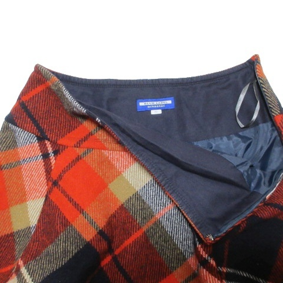 BURBERRY BLUE LABEL(バーバリーブルーレーベル)のバーバリーブルーレーベル 美品 ミニスカート 厚手 フレア チェック ■GY14 レディースのスカート(ミニスカート)の商品写真