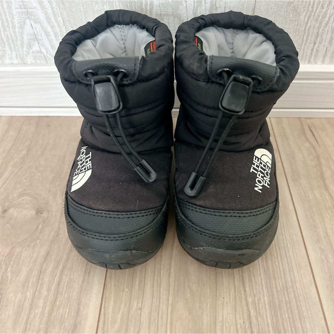 THE NORTH FACE(ザノースフェイス)のノースフェイス THE NORTH FACE ヌプシ スノー ブーツ／ブラック キッズ/ベビー/マタニティのキッズ靴/シューズ(15cm~)(ブーツ)の商品写真