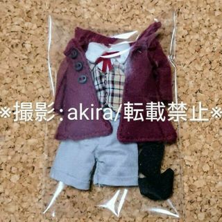 グッドスマイルカンパニー(GOOD SMILE COMPANY)のねんどろいどどーる ホワイトラビット おようふく 服 衣装 セットアップ 靴下(アニメ/ゲーム)