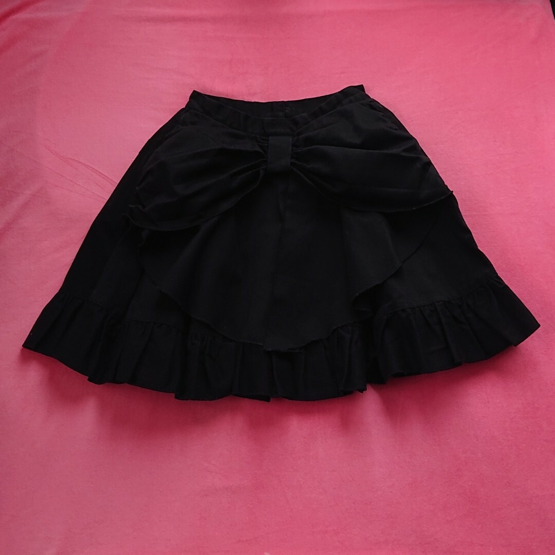 PEACE NOW(ピースナウ)の5E30P ピースナウ バックリボンスカート 黒 レディースのスカート(ひざ丈スカート)の商品写真