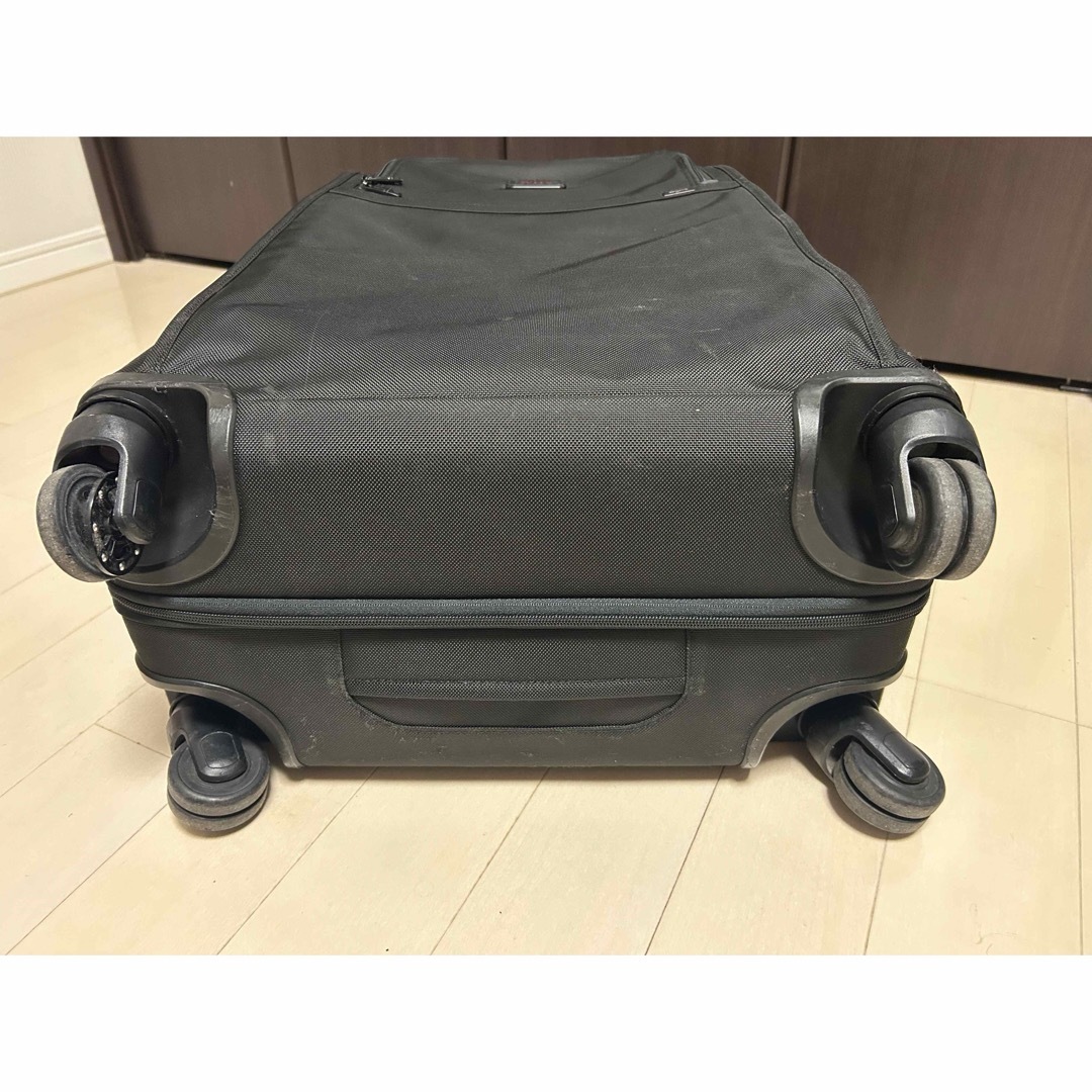 TUMI(トゥミ)のTumi スーツケース 4輪 レディースのバッグ(スーツケース/キャリーバッグ)の商品写真