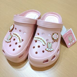 新品：厚底サンダルMサイズ　マロンクリーム　クロックス風　サンリオ(サンダル)