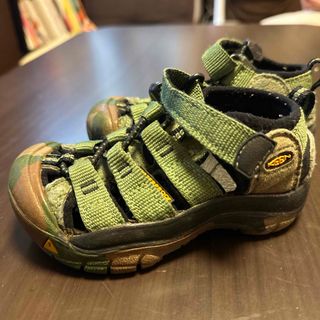 キーン(KEEN)のkeen キッズ サンダル 15cm(サンダル)