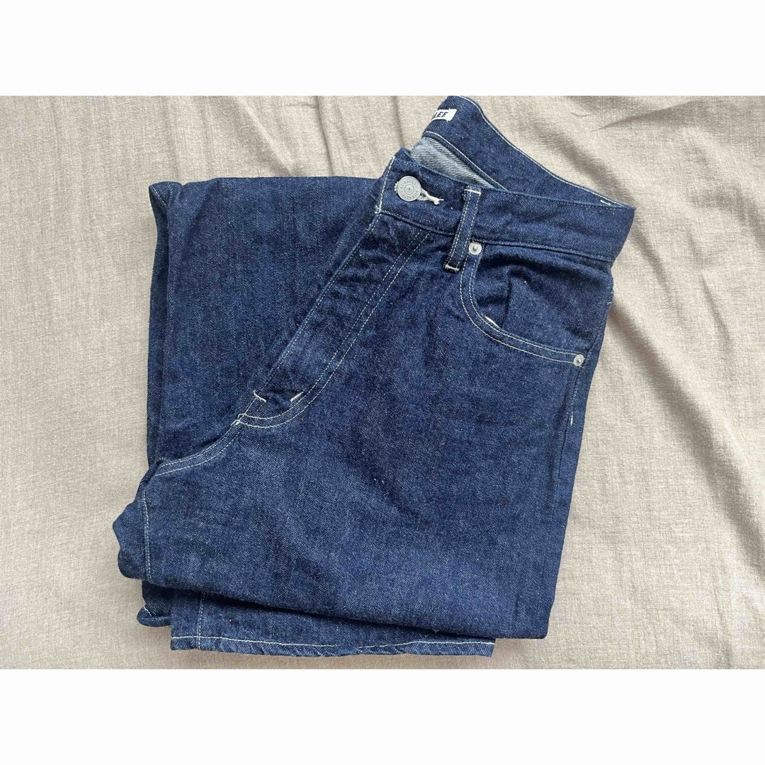 AURALEE(オーラリー)のAURALEE SELVEDGE LIGHT DENIM PANTS サイズ１ レディースのパンツ(デニム/ジーンズ)の商品写真