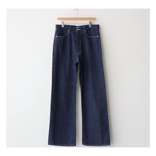 オーラリー(AURALEE)のAURALEE SELVEDGE LIGHT DENIM PANTS サイズ１(デニム/ジーンズ)