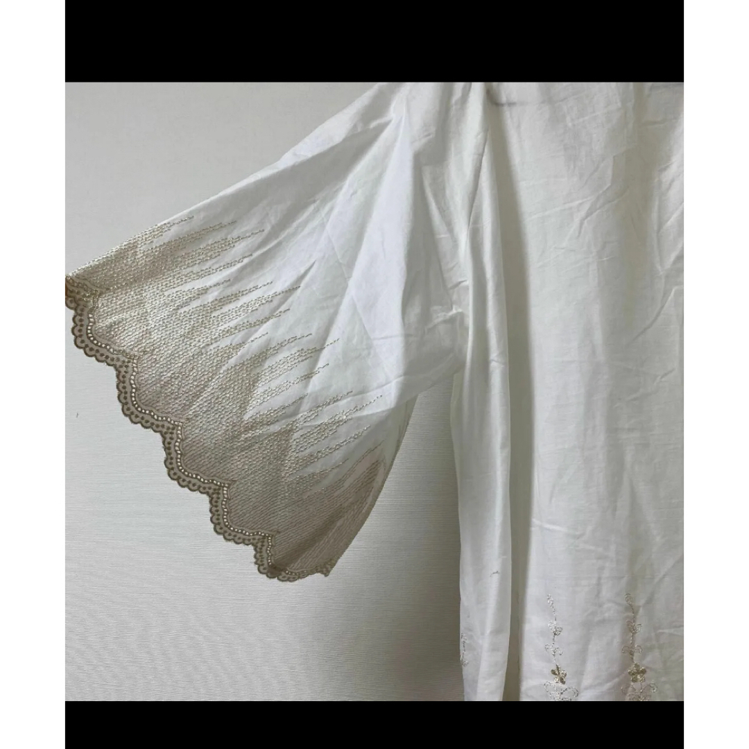 LAUTREAMONT(ロートレアモン)のロートレアモンチュニック　ホワイト レディースのトップス(カットソー(長袖/七分))の商品写真