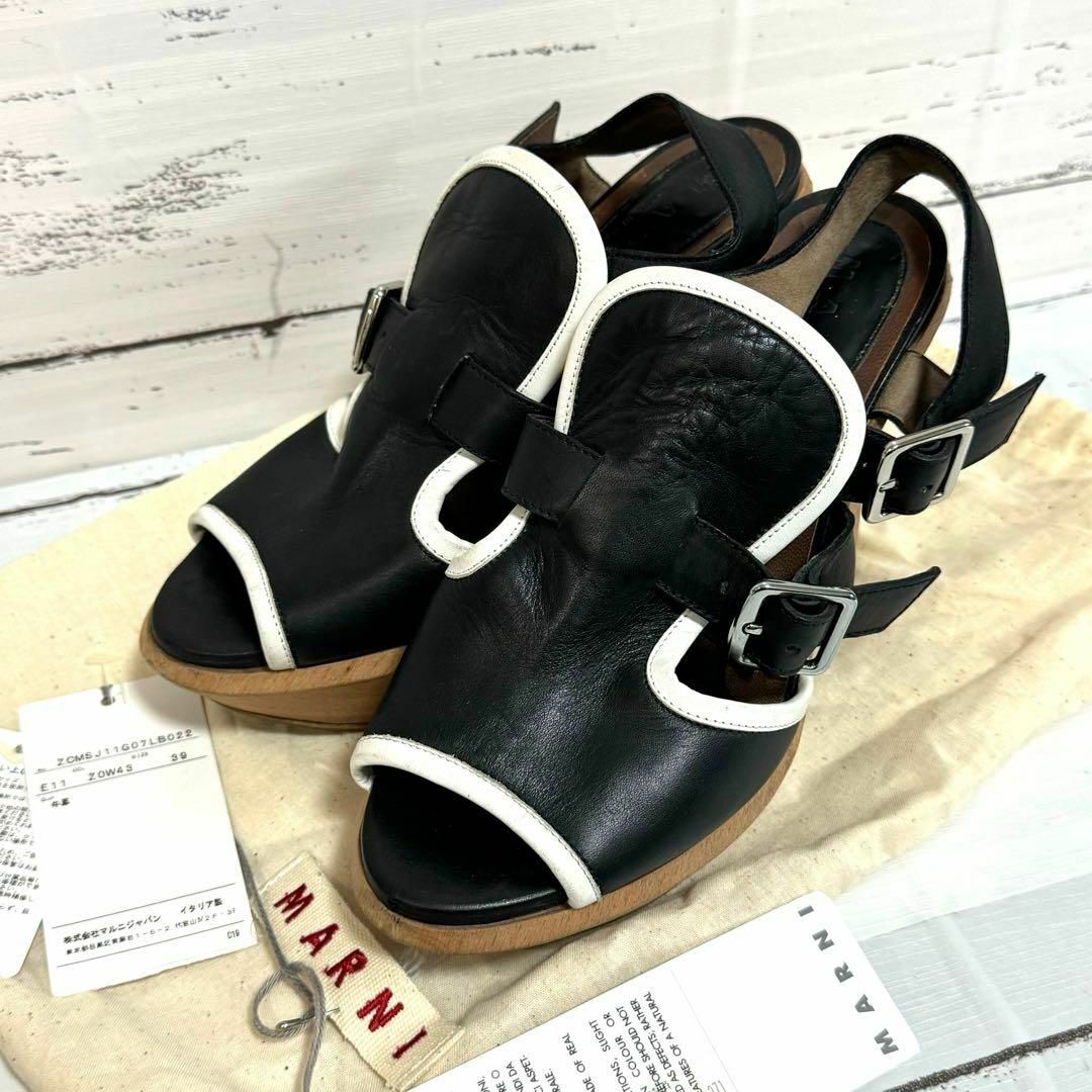 Marni(マルニ)の【美品】MARNI マルニ サンダル ウッドソール 黒 レザー 37 24㎝ 袋 レディースの靴/シューズ(サンダル)の商品写真