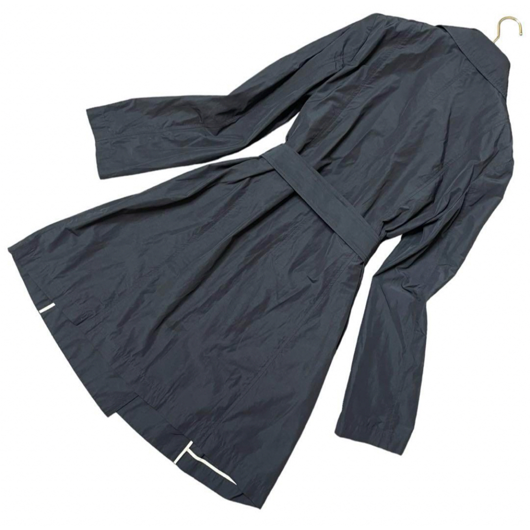 ICB(アイシービー)のICB トレンチコート　スプリングコート　ダブルブレスト　腰ベルト　ベルテッド レディースのジャケット/アウター(スプリングコート)の商品写真