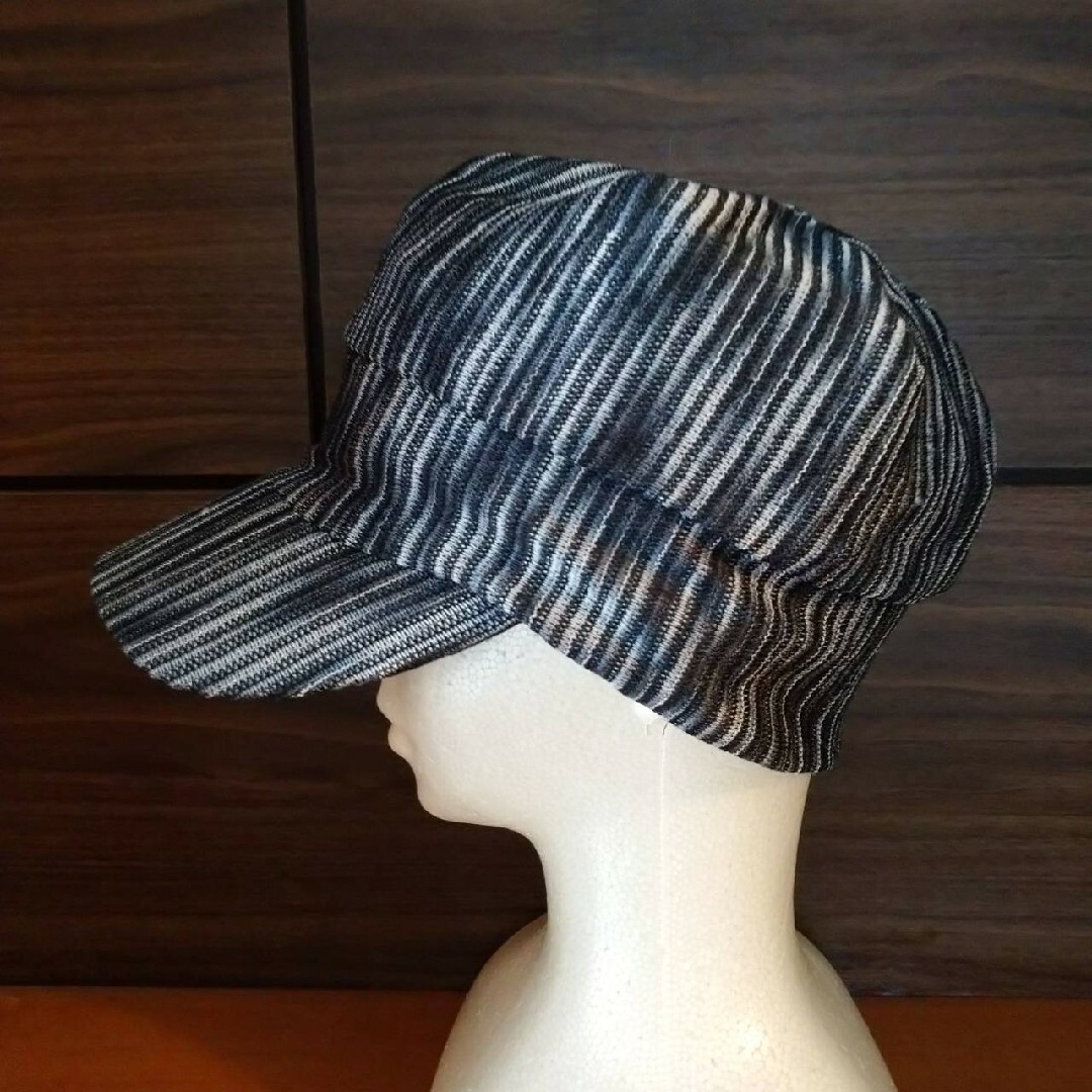 グラデーション ストライプ柄 ディープキャスケット メンズの帽子(キャスケット)の商品写真
