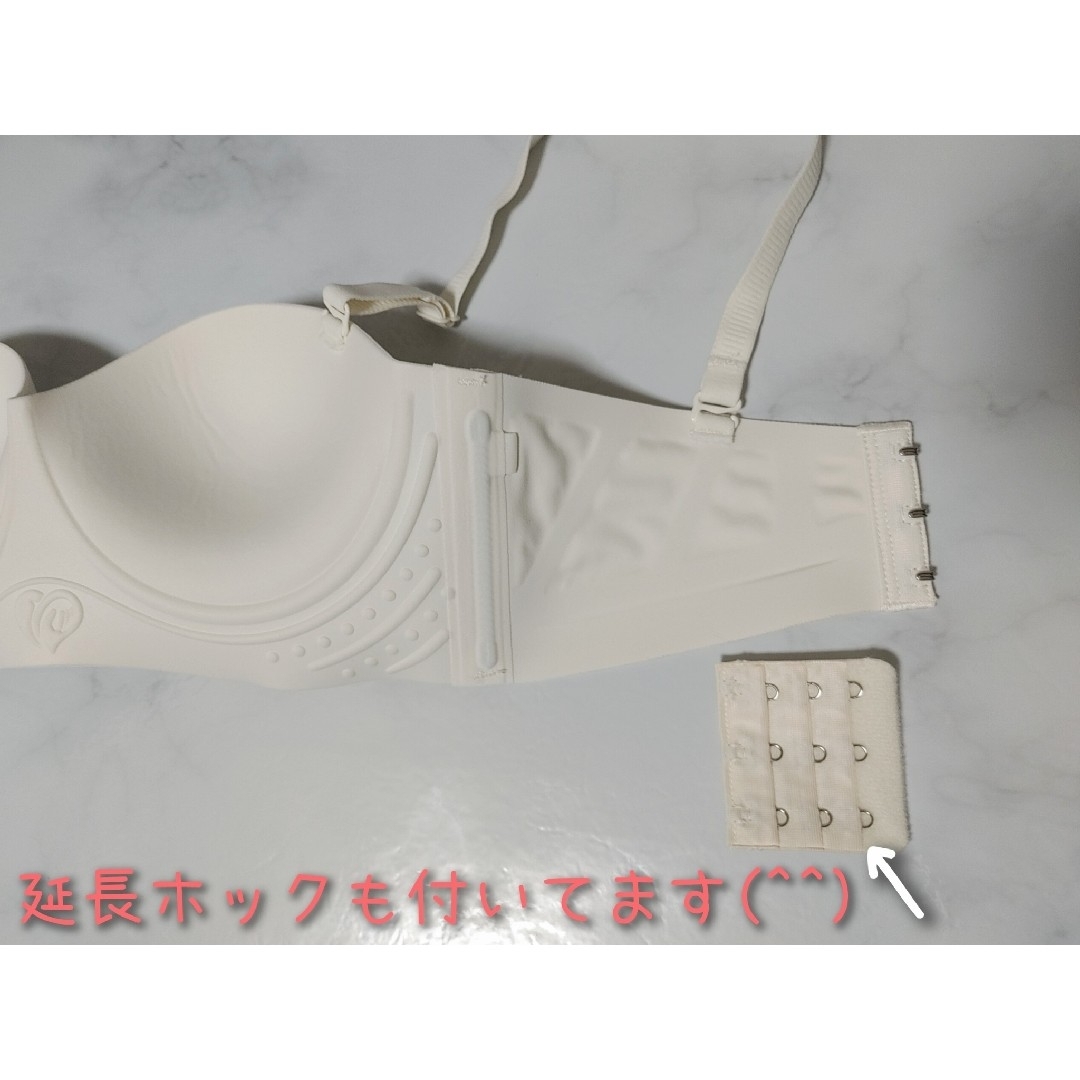 柔らかパット内蔵　盛りブラ　ホワイトS　盛れるノンワイヤー　ブラジャーショーツ レディースの下着/アンダーウェア(ブラ&ショーツセット)の商品写真
