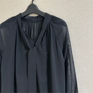 23区 - 極美品　23区　ギャザーデザインふんわりブラウス　ボウタイ　リボン　ブラック