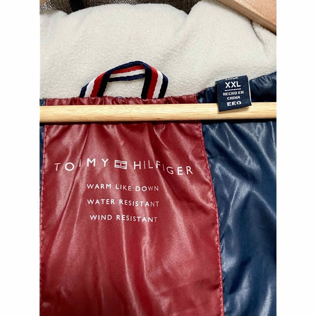 TOMMY HILFIGER(トミーヒルフィガー)の新品タグ付き トミーヒルフィガー  中綿ジャケット XXL 白 グレー ダウン メンズのジャケット/アウター(ダウンジャケット)の商品写真