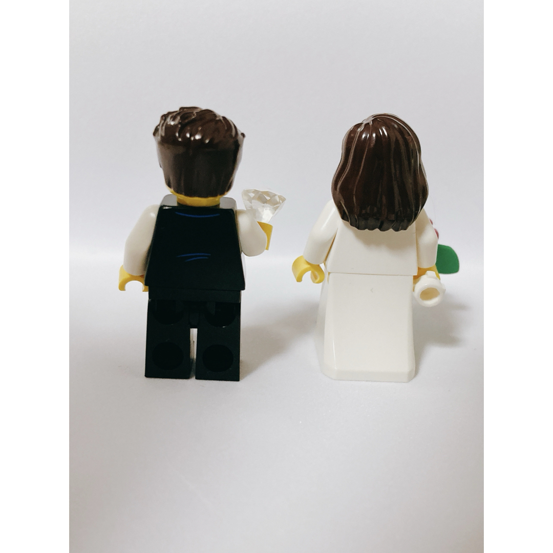 Lego(レゴ)の【正規品】レゴ 新郎新婦ミニフィグ　結婚式リングピローウェルカムボード01 エンタメ/ホビーのおもちゃ/ぬいぐるみ(キャラクターグッズ)の商品写真