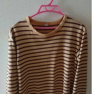 ユニクロ(UNIQLO)のロングTシュフー(Tシャツ/カットソー(半袖/袖なし))