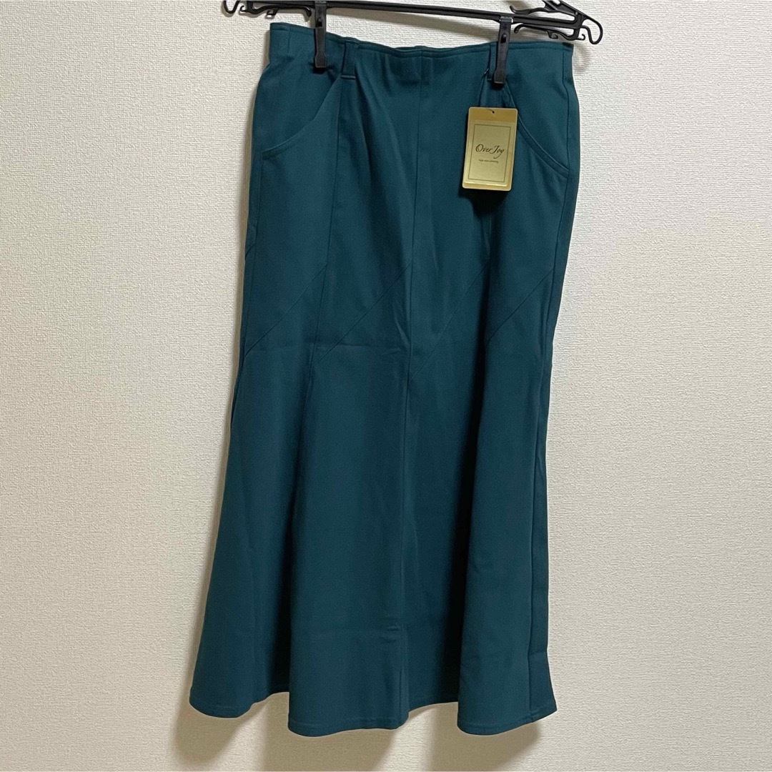 新品　スカート　ロング　グリーン　厚手　ポケット　可愛い　おしゃれ レディースのスカート(ロングスカート)の商品写真