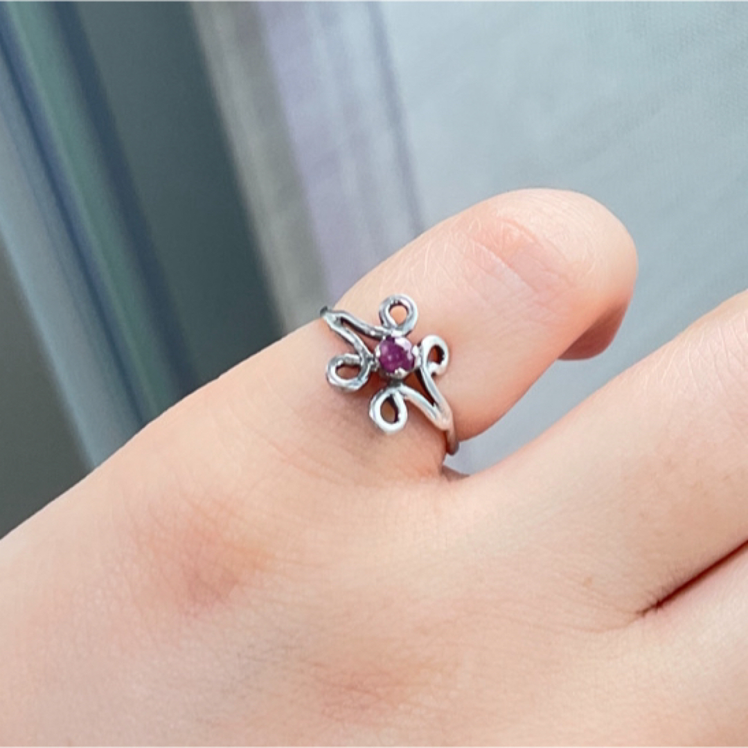 【silver925】ルビー ピンキーリング レディースのアクセサリー(リング(指輪))の商品写真