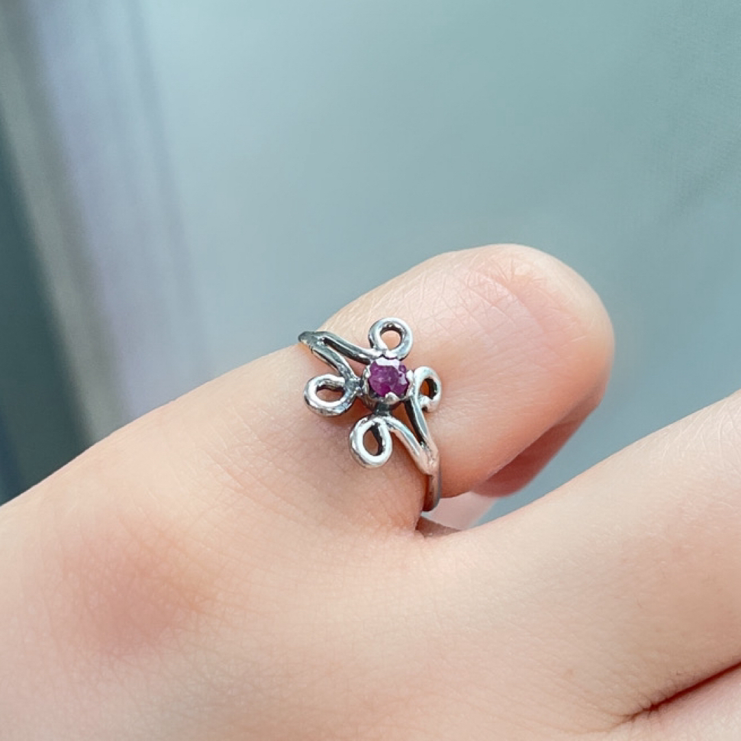 【silver925】ルビー ピンキーリング レディースのアクセサリー(リング(指輪))の商品写真