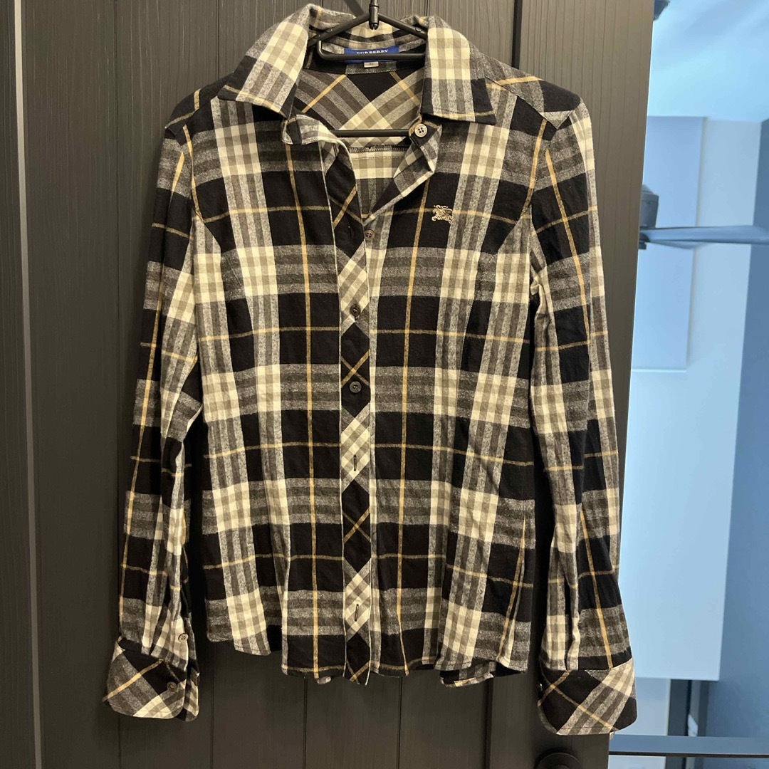 BURBERRY BLUE LABEL(バーバリーブルーレーベル)のシャツ　Burberry レディースのトップス(シャツ/ブラウス(長袖/七分))の商品写真