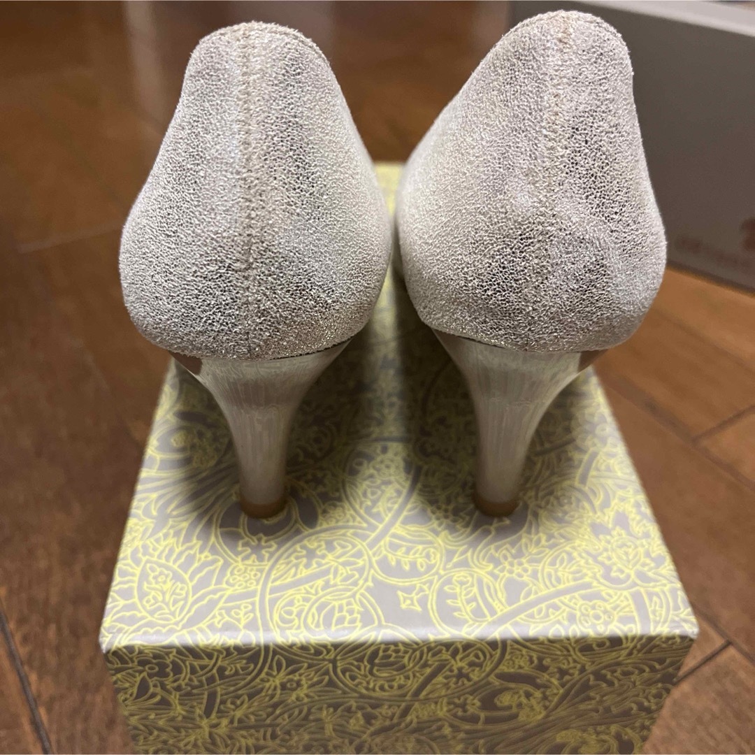 WA ORiental TRaffic(ダブルエーオリエンタルトラフィック)のダブルエー オリエンタルトラフィック グリッター ラメ パンプス レディースの靴/シューズ(ハイヒール/パンプス)の商品写真