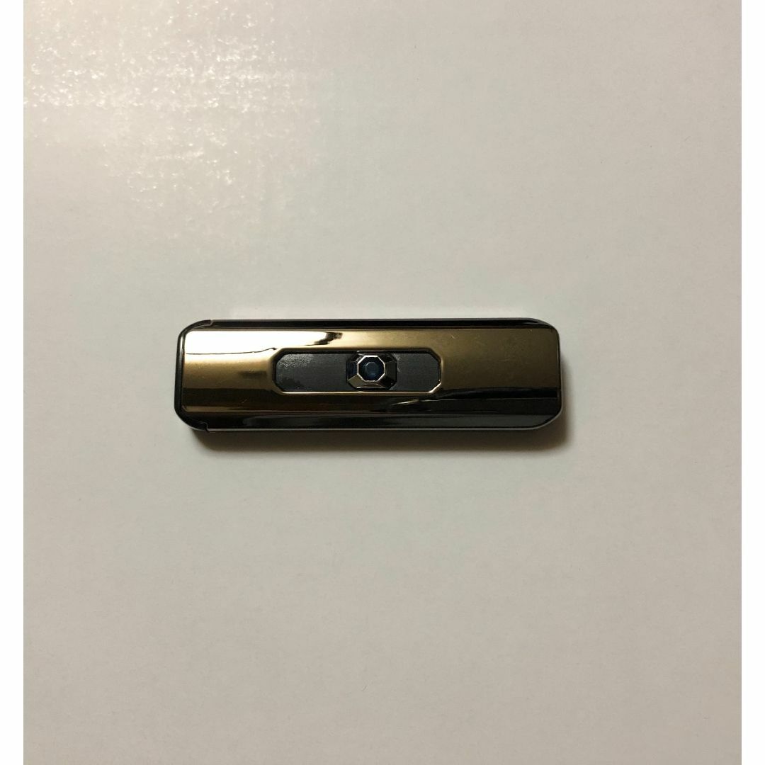 USB 充電式 ライター 電子ライター 黒　ブラック タバコ　軽量 メンズのファッション小物(タバコグッズ)の商品写真