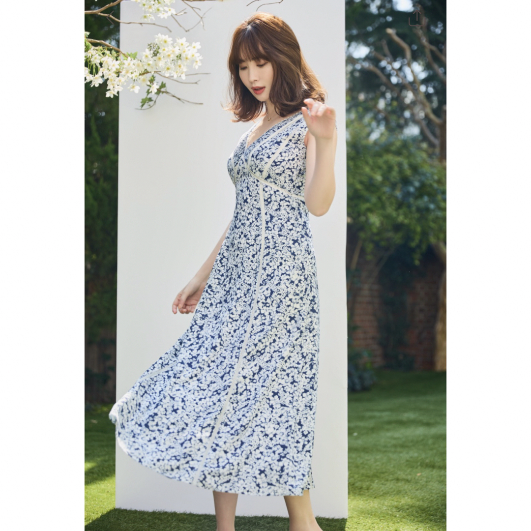 Her lip to(ハーリップトゥ)のLace Trimmed Floral Dress(M) レディースのワンピース(ひざ丈ワンピース)の商品写真