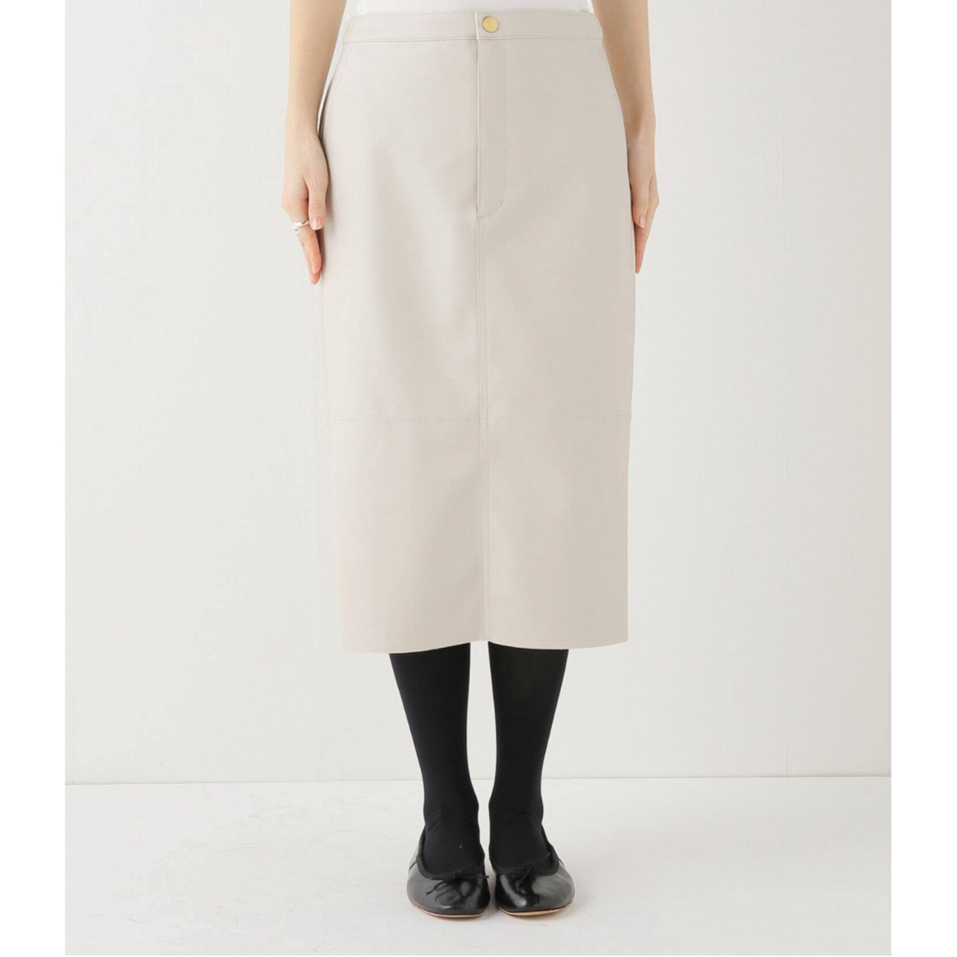 IENA(イエナ)のIENA フェイクレザータイトスカート レディースのスカート(ひざ丈スカート)の商品写真
