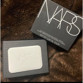 ナーズ(NARS)の未使用♡NARS♡ライトリフレクティングセッティングパウダープレスト用パフ(パフ・スポンジ)