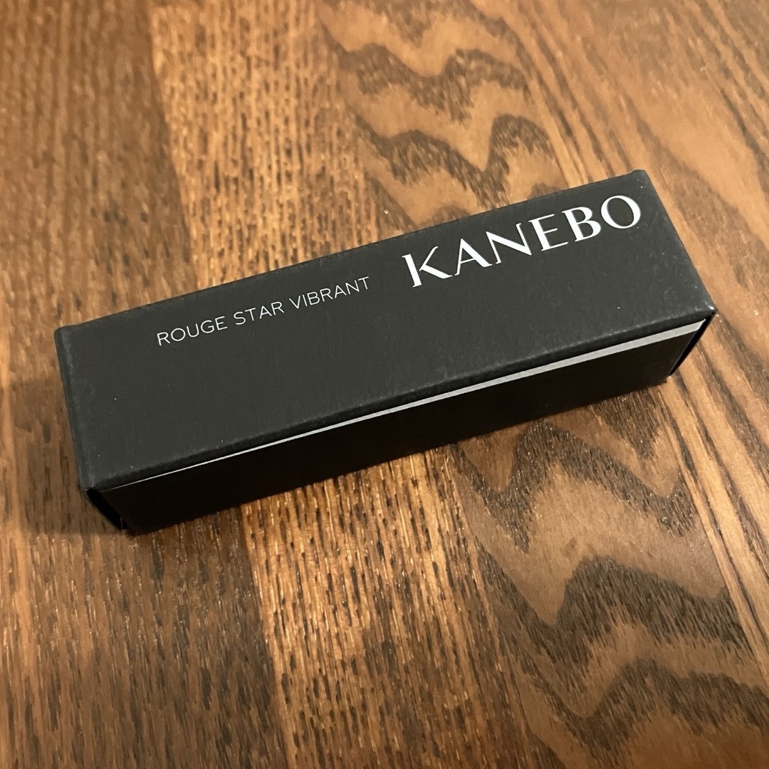 Kanebo(カネボウ)のKANEBO ルージュスターヴァイブラント 限定色 EX3 コスメ/美容のベースメイク/化粧品(口紅)の商品写真