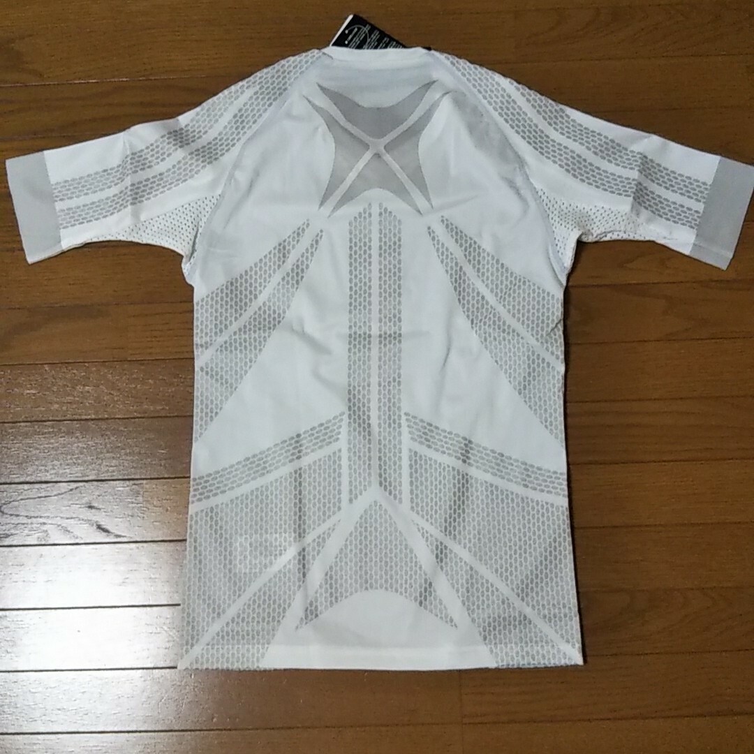 MIZUNO(ミズノ)のmizuno トレーニングバイオギア半袖シャツ メンズのトップス(シャツ)の商品写真