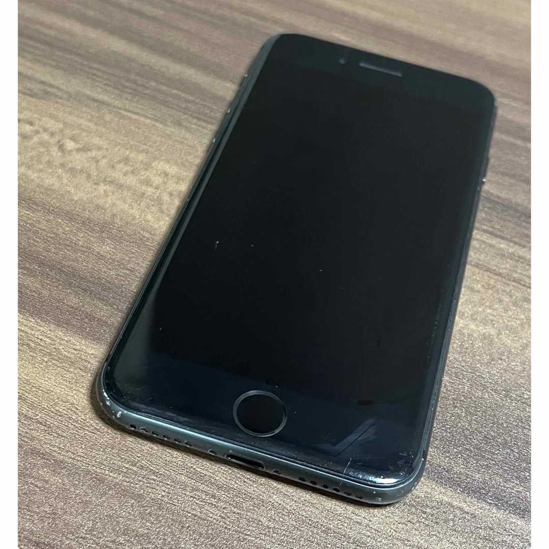 iPhone8 64G(SIM:SoftBank) スマホ/家電/カメラのスマートフォン/携帯電話(スマートフォン本体)の商品写真