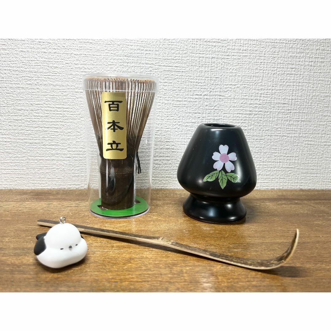 【新品・3点セット】茶筅 茶杓 茶筅置き 百本立 茶せん 茶道具 抹茶泡立て インテリア/住まい/日用品のキッチン/食器(食器)の商品写真